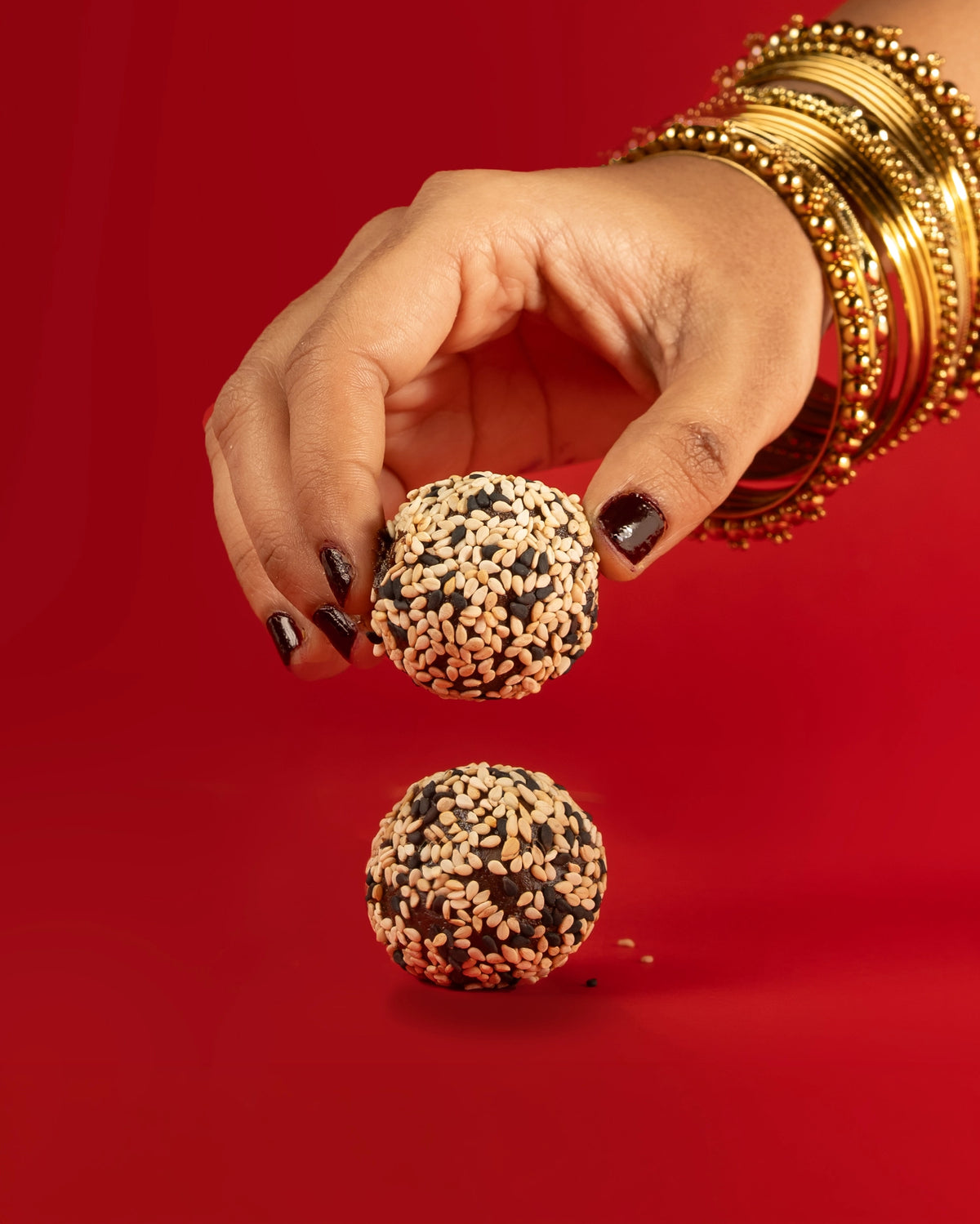 Sesame Chocolate Laddoo